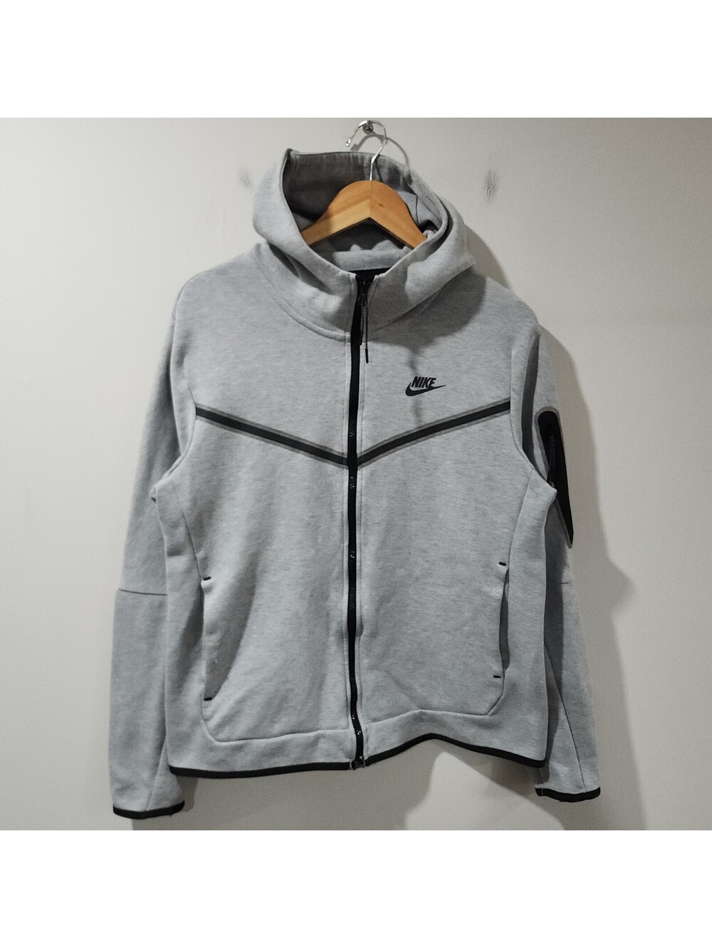 Nike Sportswear Tech Fleece Hoodie Zip Heather Gray Black Medium CU4489-063